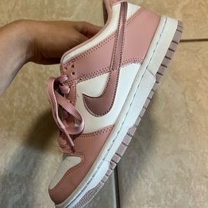 Nike Dunk Low Pink Velvet (GS)